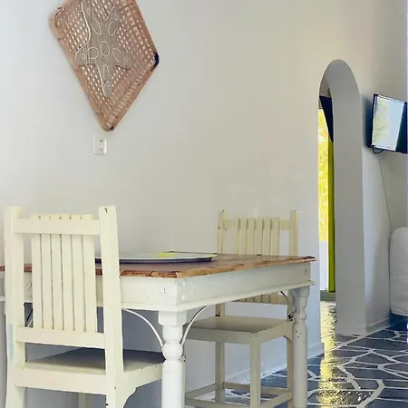 게스트하우스 Onar & Residences Pisses