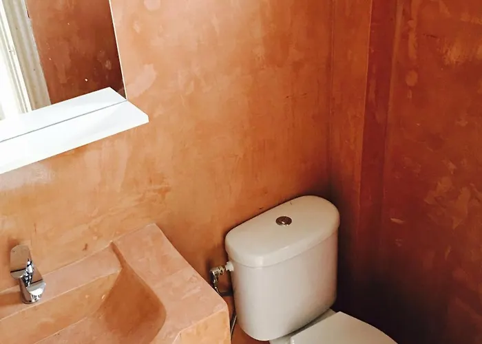 Onar & Residences 3* Pisses